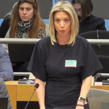 καρυστιανου