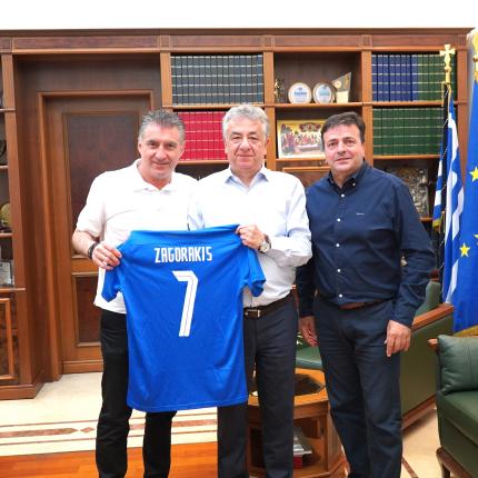 ζαγοράκης αρναουτάκης