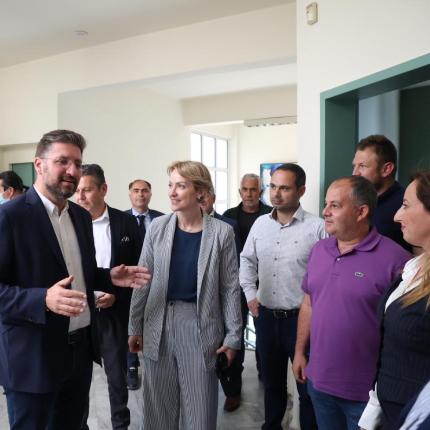 ΣΔΟΥΚΟΥ ΜΑΛΕΒΙΖΙ