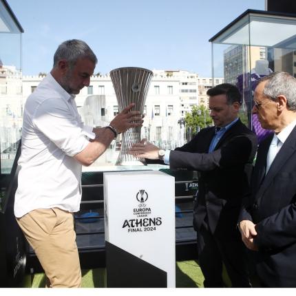 ΔΕΛΛΑΣ-ΚΥΠΕΛΛΟ