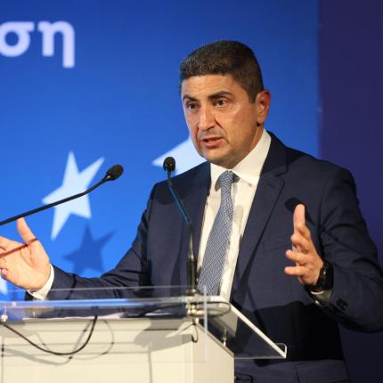 Λευτέρης Αυγενάκης