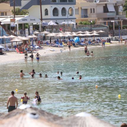 παραλία Λυγαριάς