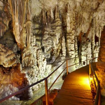 Δικταίο Άντρο 