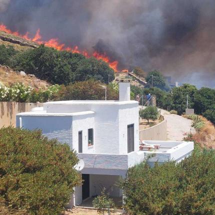 ανδρος φωτια