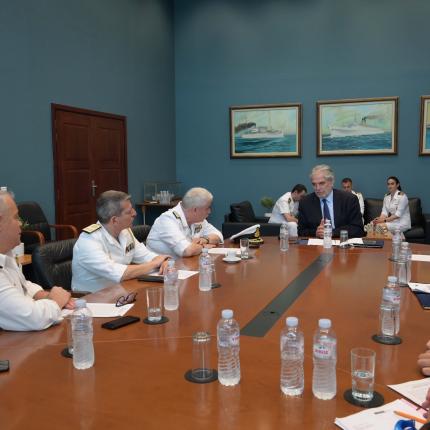 Εντεκα σκάφη με υγειονομικό εξοπλισμό θα αποκτήσει το Λιμενικό Σώμα