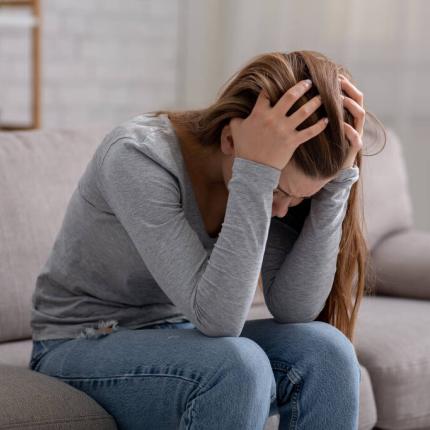 ενδοοικογενειακή βία