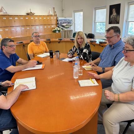 μεταναστες