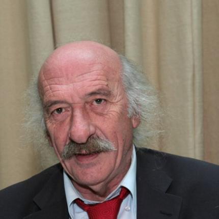 βασιλης κολοβός