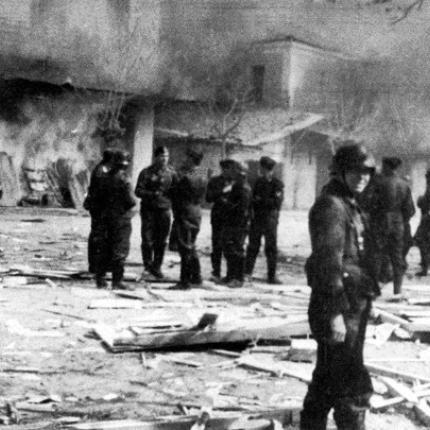  σφαγή του Διστόμου 