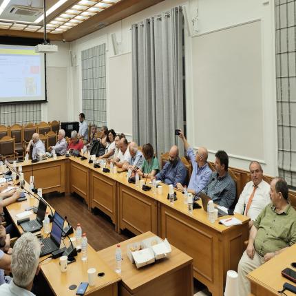 Σύσκεψη για τον τουρισμό