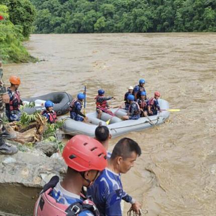 Νεπάλ - κατολίσθηση 