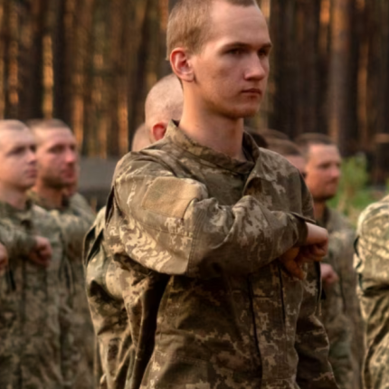 ΣΤΡΑΤΙΩΤΕΣ ΟΥΚΡΑΝΙΑ