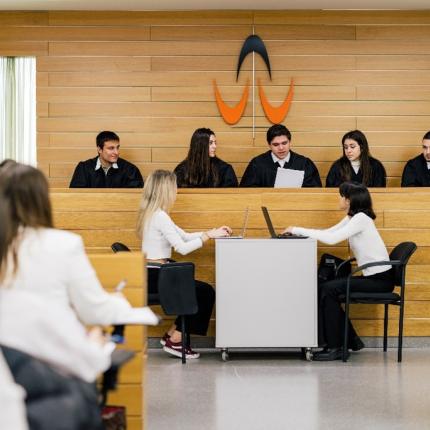 ΕΥΡΩΠΑΙΚΟ ΠΑΝΕΠΙΣΤΗΜΙΟ ΚΥΠΡΟΥ ΝΟΜΙΚΗ ΣΧΟΛΗ