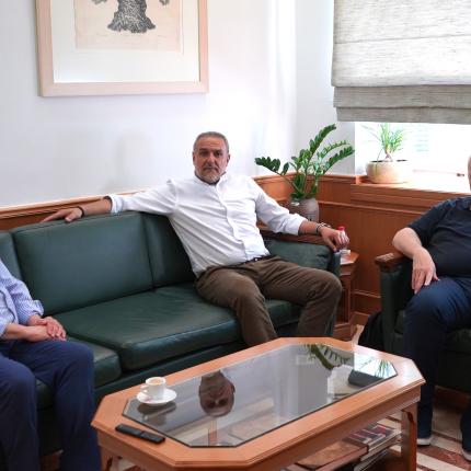 Καλαμπόκης - Αρναουτάκης