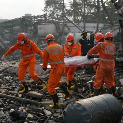 διασώστες - Ινδία