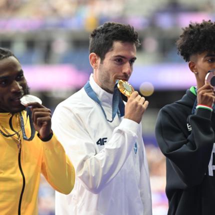 ΤΕΝΤΟΓΛΟΥ ΑΠΟΝΟΜΗ