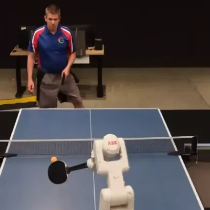 ρομποτ πινγκ πονγκ