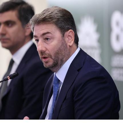 ΑΝΔΡΟΥΛΑΚΗς ΔΕΘ