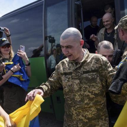 στρατιώτες 