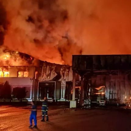 φωτια λαμια