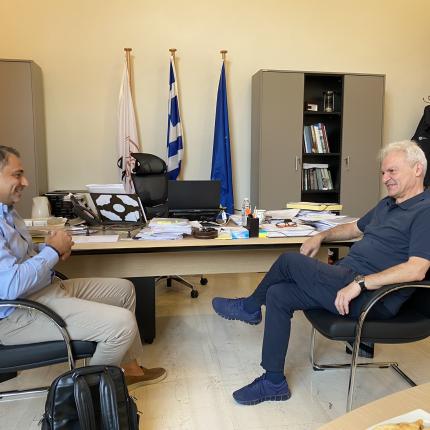 καλοκαιρινός - σενετάκης