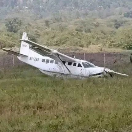 ΚΕΝΥΑ ΑΕΡΟΠΛΑΝΟ
