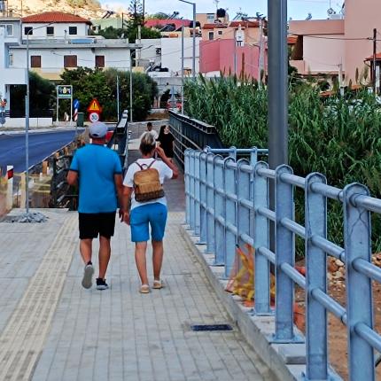 πεζογεφυρα γουρνών