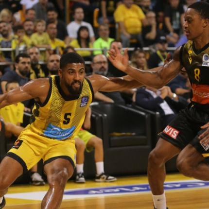 ΑΡΗΣ ΑΕΚ ΜΠΑΣΚΕΤ