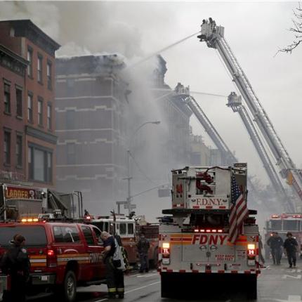 21232816_2015_03_26t211751z_1359255516_gf10000039786_rtrmadp_3_usa_new_york_collapse.limghandler.jpg