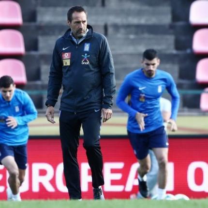 Εθνική ομάδα ποδοσφαίρου με Φαντ Σιπ