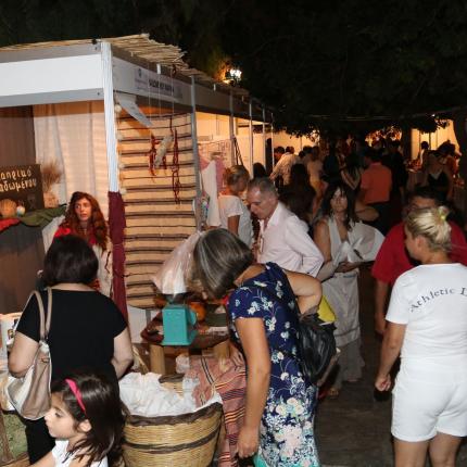 Βροχερές ... αλλά συνεχίζονται οι "Ημέρες Τουρισμού" στο Ηράκλειο