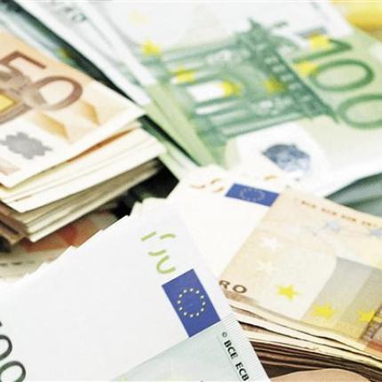 €1,14 δισ. μέσω 6μηνων εντόκων γραμματίων αντλησε το Δημόσιο