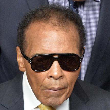 ΗΠΑ: Εξιτήριο από το νοσοκομείο πήρε ο θρύλος του μποξ, Μοχάμεντ Άλι