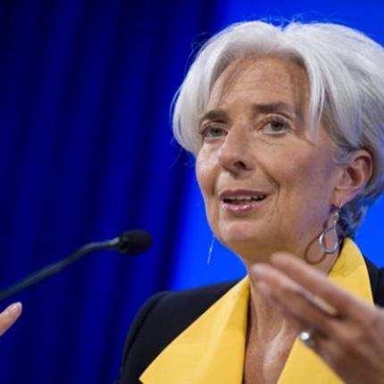 Κ.Λαγκάρντ: Η παγκόσμια οικονομία βελτιώνεται