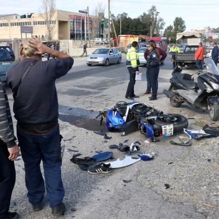 τροχαίο μαλάδες