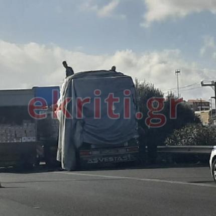 Το βαρύ όχημα ακινητοποιήθηκε