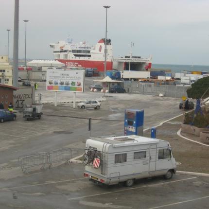  Έφτασαν στο Μπάρι οι 49 διασωθέντες με το "Spirit of Piraeus"