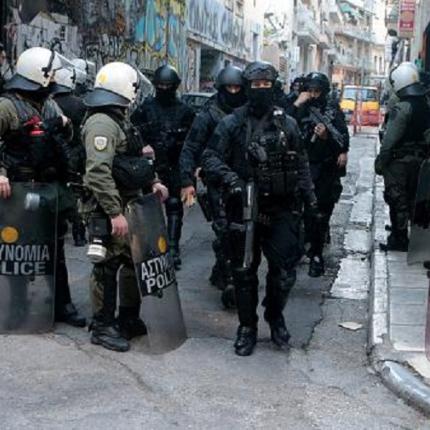 Αστυνομία στα Εξάρχεια