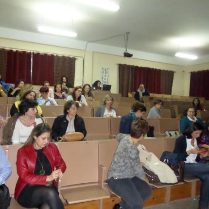Το ΚΕΘΕΑ Αριάδνη ενημέρωσε τους γονείς του 6ου Γυμνασίου 