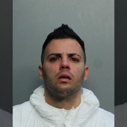 Σκότωσε τη μητέρα του επειδή τσακώθηκαν για το κλιματιστικό και την... πορτοκαλάδα