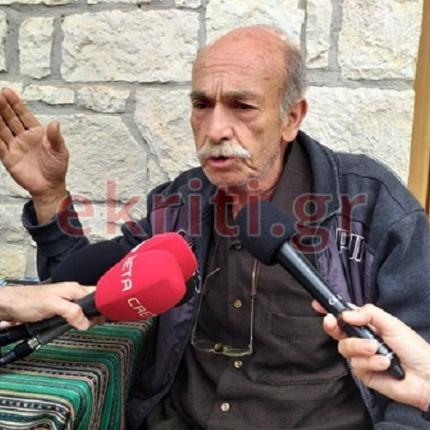 Ο Γιάννης Ξηλούρης, πατέρας του θύματος Γιώργου Ξυλούρη