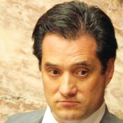 Το νέο "δράμα" του Αδώνιδος - Θέλει αύξηση της βουλευτικής αποζημίωσης