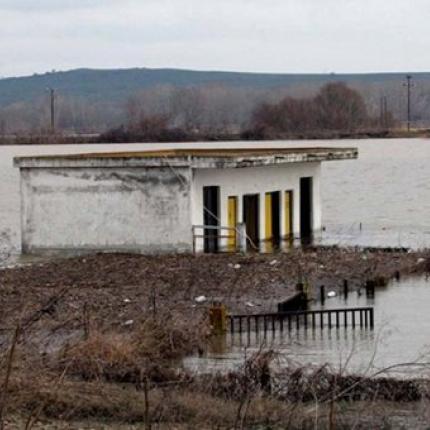 'Εβρος: Σε επιφυλακή για το ενδεχόμενο αύξησης της στάθμης των υδάτων