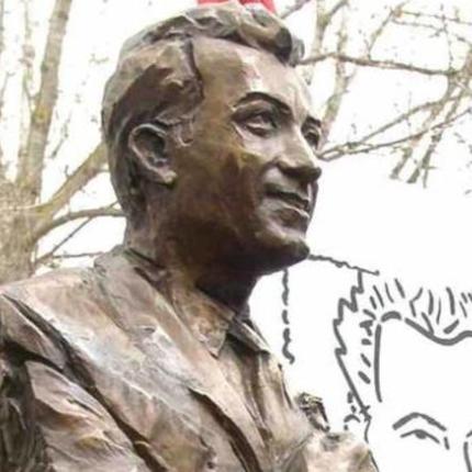 μνημειο μπελογιαννη.jpg