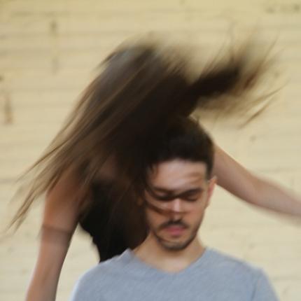 Η "Αγάπη είναι" στο Κηποθέατρο Μ. Χατζιδάκης