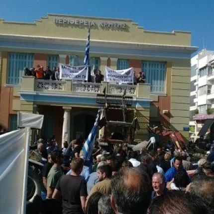 Παγκρήτιο συλλαλητήριο ετοιμάζουν οι αγρότες του νησιού