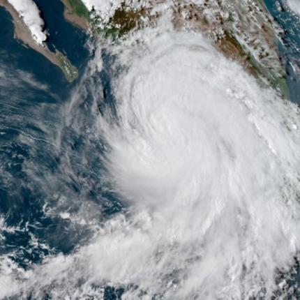 τυφώνας άιντα