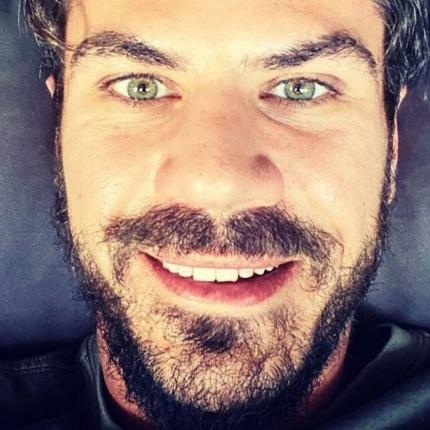 Πετρετζίκης