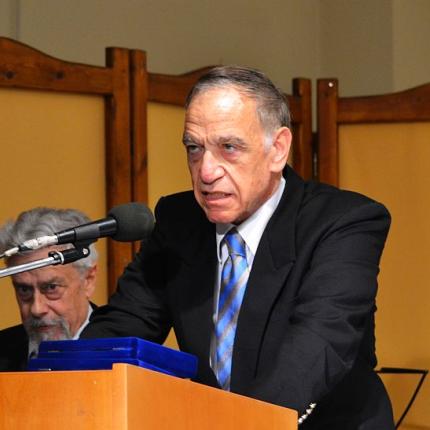 πετρος αλιβιζατος