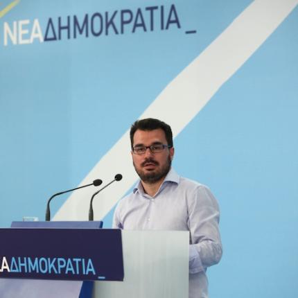 "Προφάσεις τα περί συνάντησης Σαμαρά-Τσίπρα" εκτιμά ο Παπαμιμίκος